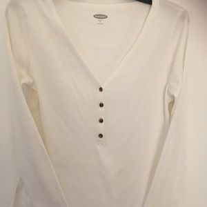 Old Navy long sleeve tee